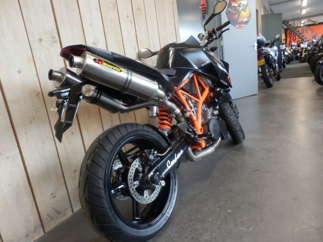 ktm - 990-super-duke-r