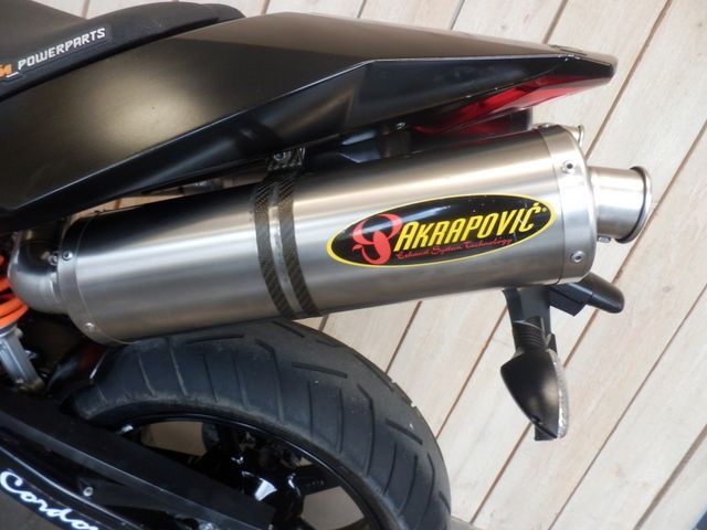 ktm - 990-super-duke-r