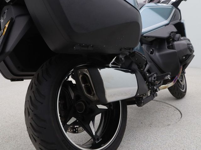 bmw - r-1300-rt