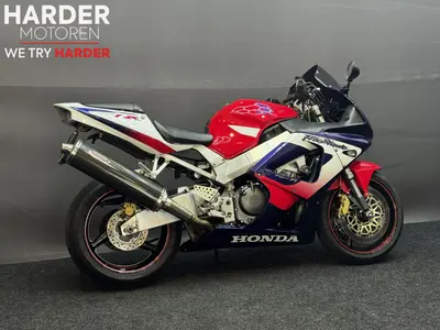 HONDA CBR 900 RR FIREBLADE – foto 3