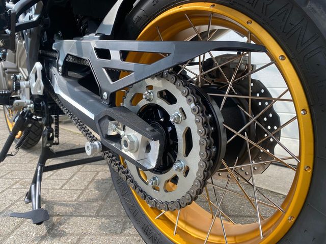 QJMOTOR - srt-700-sx-touring