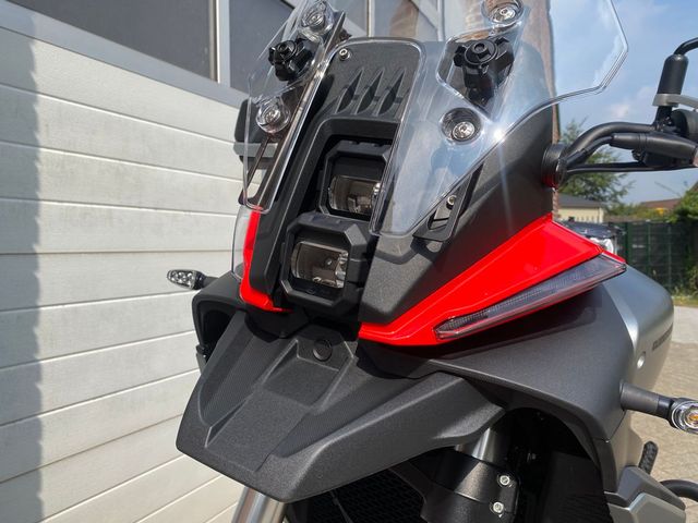 QJMOTOR - srt-700-sx-touring