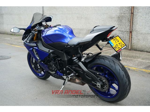 yamaha - yzf-r1