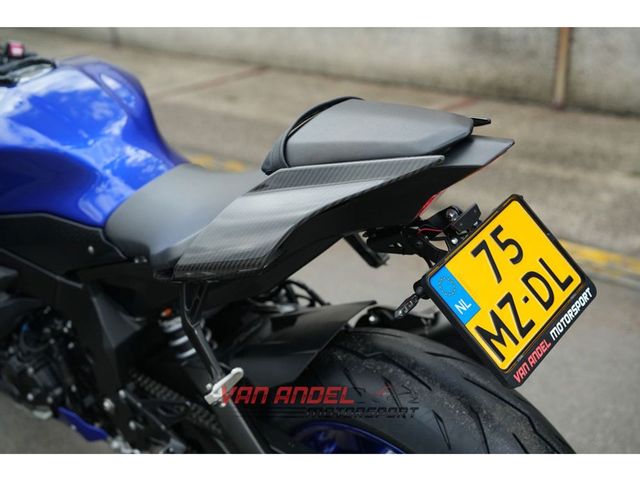 yamaha - yzf-r1