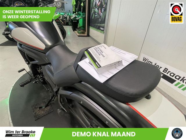 kawasaki - vn-900-classic-se