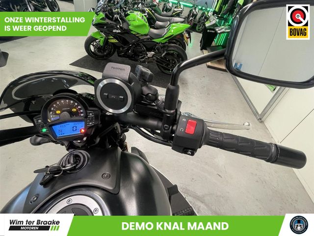 kawasaki - vn-900-classic-se