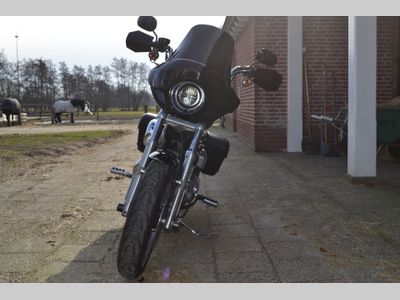 HARLEY-DAVIDSON SPORTSTER SUPERLOW XL 883 L – foto 3