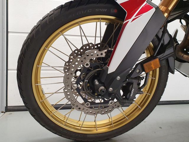 honda - crf-1100-l-africa-twin-adventure-sports