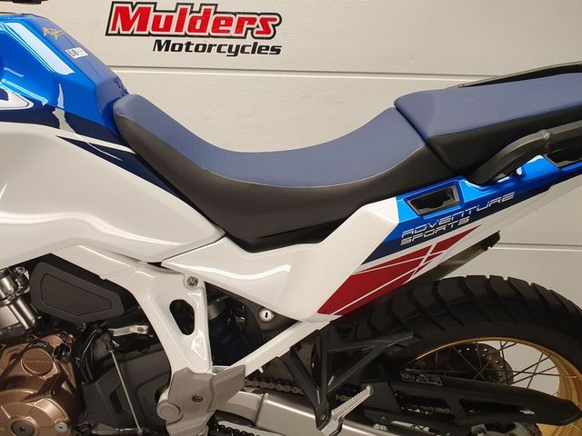 honda - crf-1100-l-africa-twin-adventure-sports