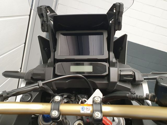 honda - crf-1100-l-africa-twin-adventure-sports