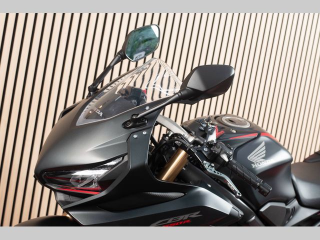 honda - cbr-650-r