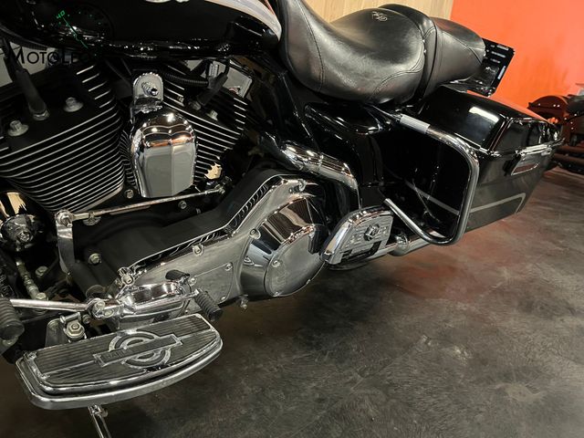 harley-davidson - road-king-flhri