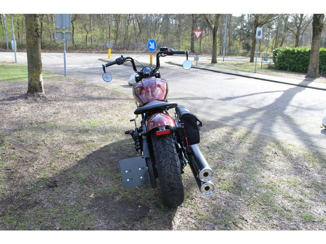 indian - scout-bobber-twenty