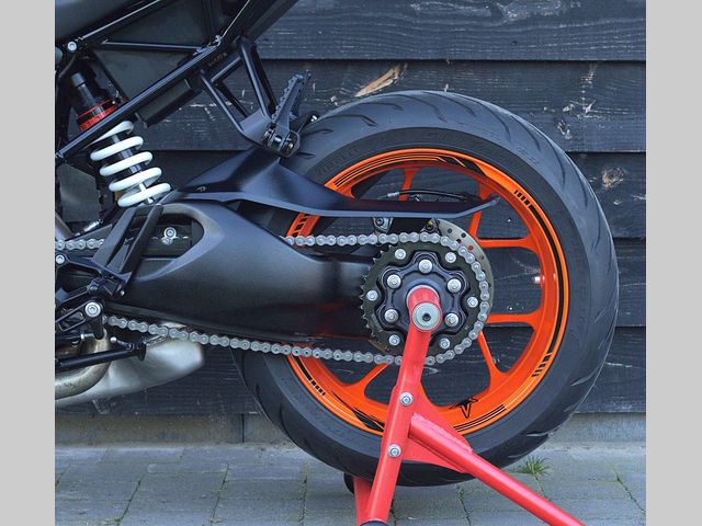 ktm - 1290-super-duke-r