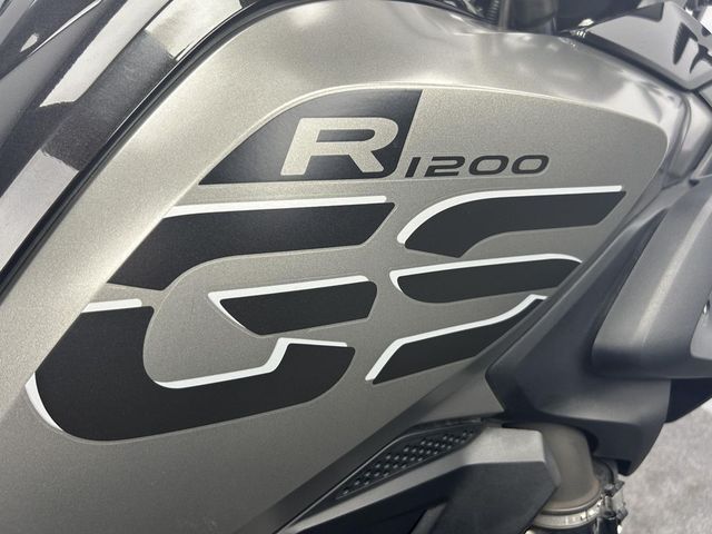 bmw - r-1200-gs