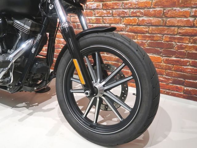 harley-davidson - street-bob-special-fxdbc