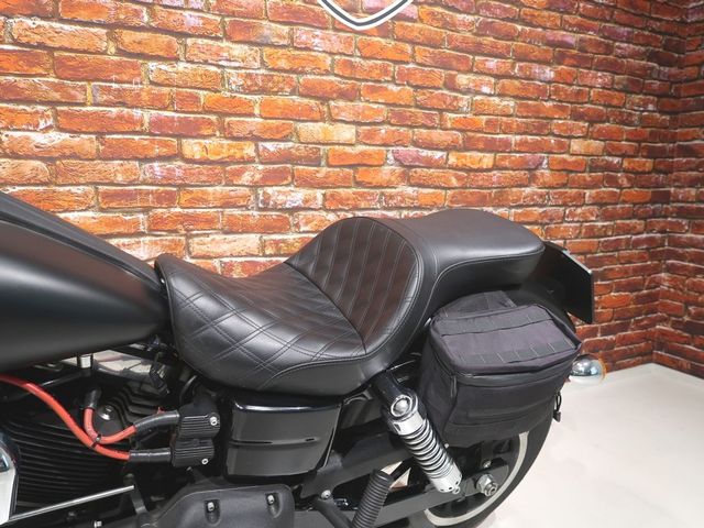harley-davidson - street-bob-special-fxdbc