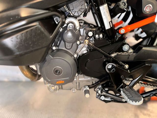 ktm - 890-smt