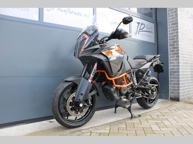 ktm - 1290-super-adventure-s