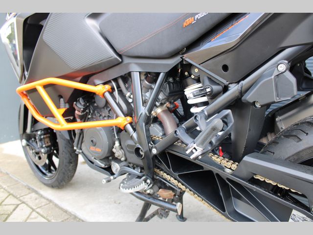 ktm - 1290-super-adventure-s