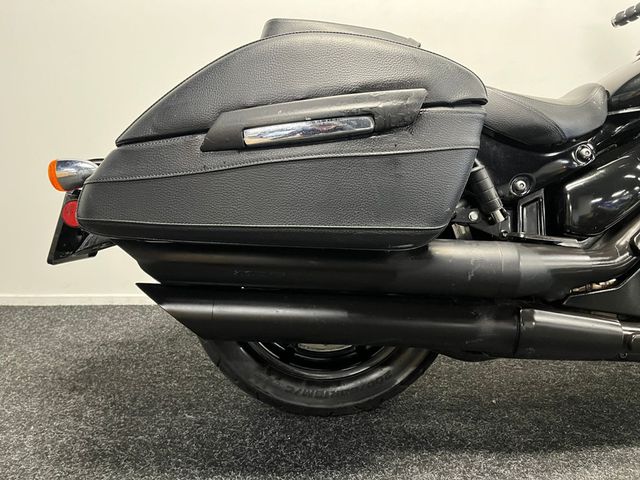 suzuki - intruder-c-1500-bt