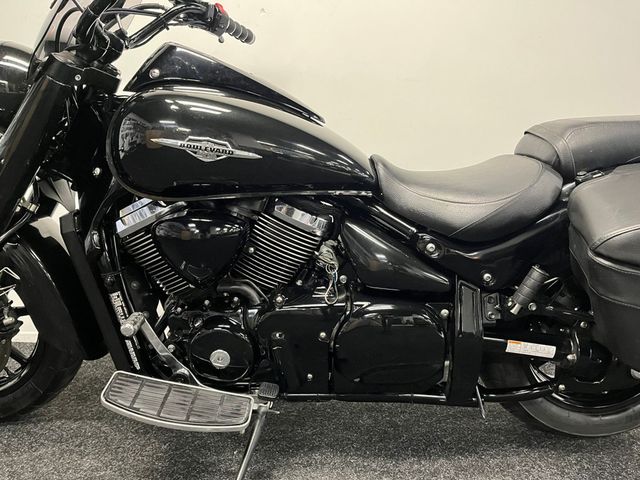 suzuki - intruder-c-1500-bt