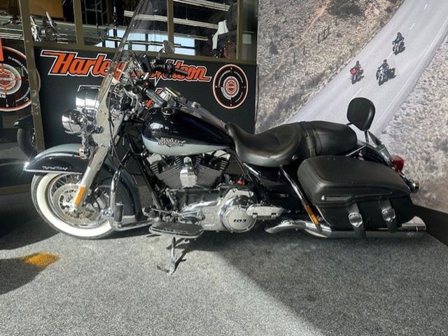harley-davidson - road-king-classic-flhrci