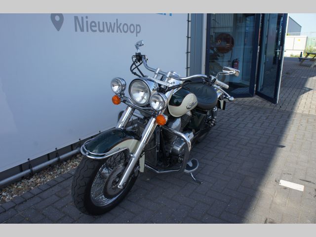 honda - vt-750-c2-shadow-ace