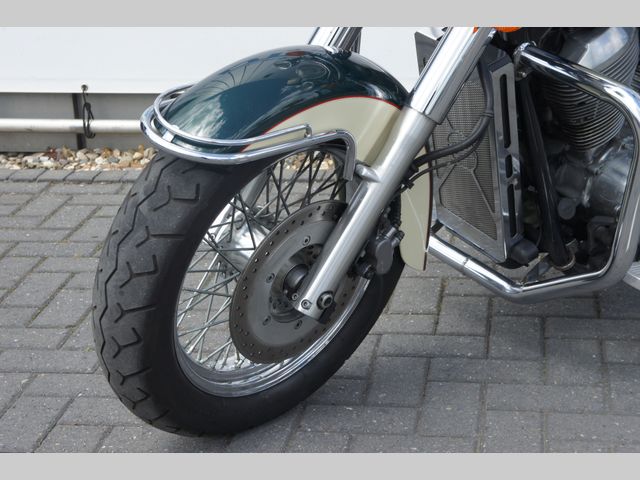 honda - vt-750-c2-shadow-ace