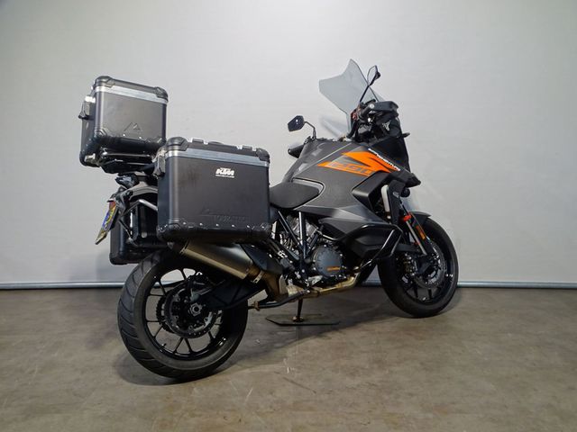 ktm - 1290-super-adventure-s