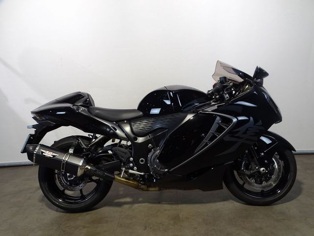 suzuki - gsx-r-1300-hayabusa