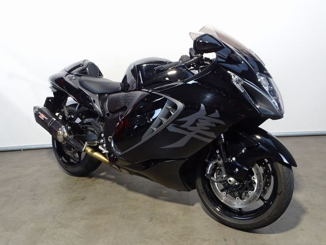 suzuki - gsx-r-1300-hayabusa