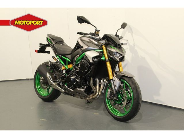 kawasaki - z900