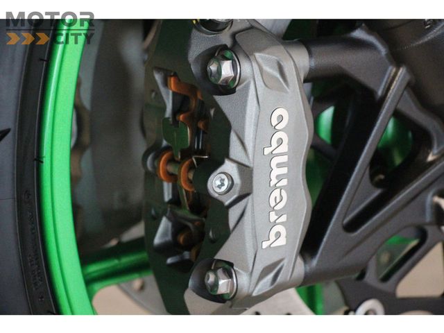 kawasaki - z1100-se