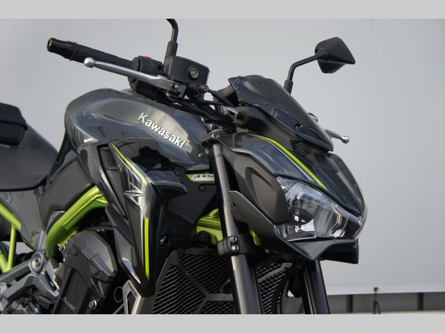 kawasaki - z900