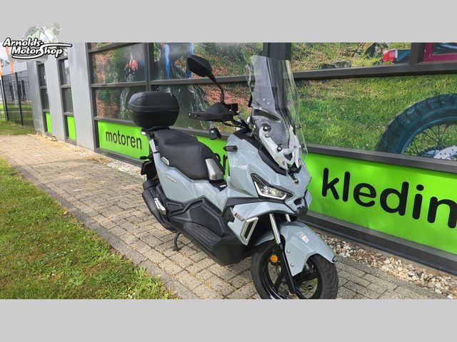 sym - adx-125