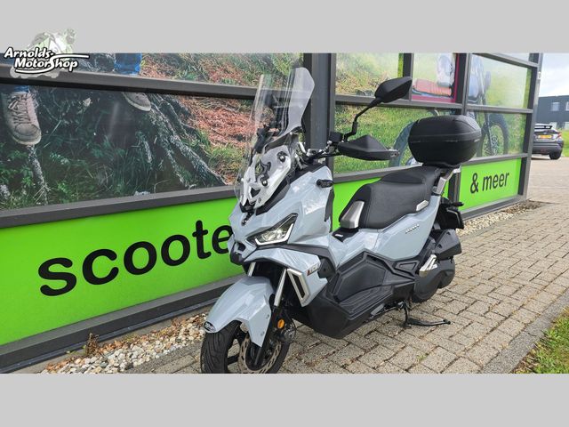 sym - adx-125