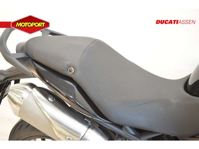 triumph - speed-triple-1050