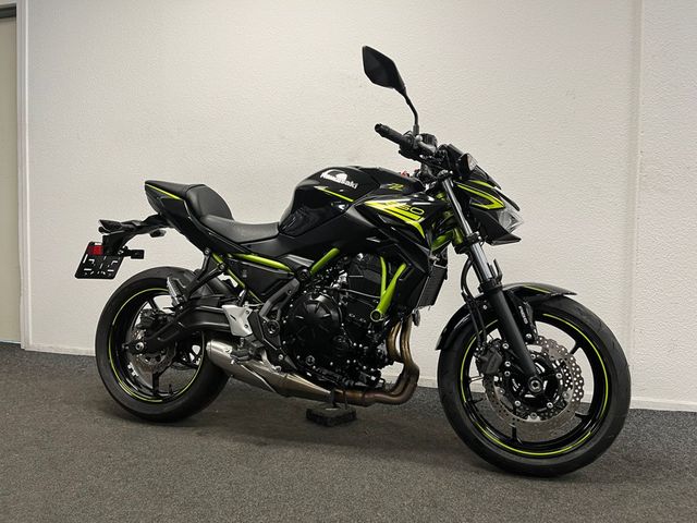 kawasaki - z650