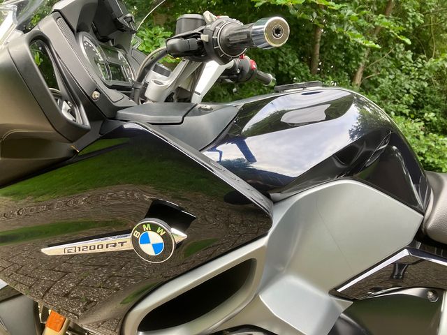 bmw - r-1200-rt