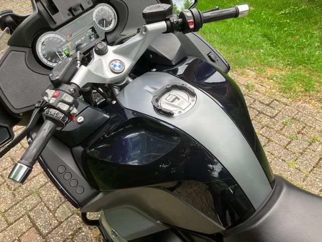 bmw - r-1200-rt