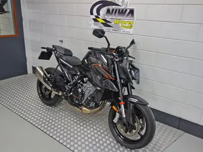 KTM 990 DUKE – foto 2
