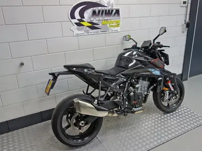 KTM 990 DUKE – foto 3