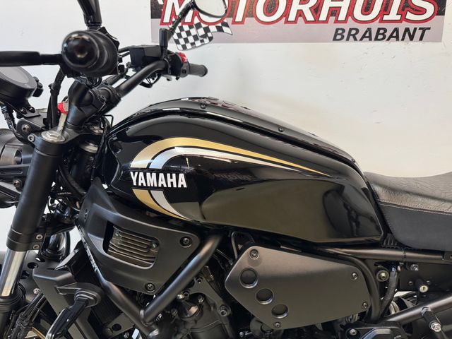 yamaha - xsr-700-abs