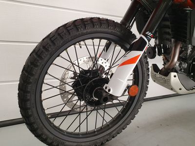 KTM 390 ADVENTURE R – foto 4