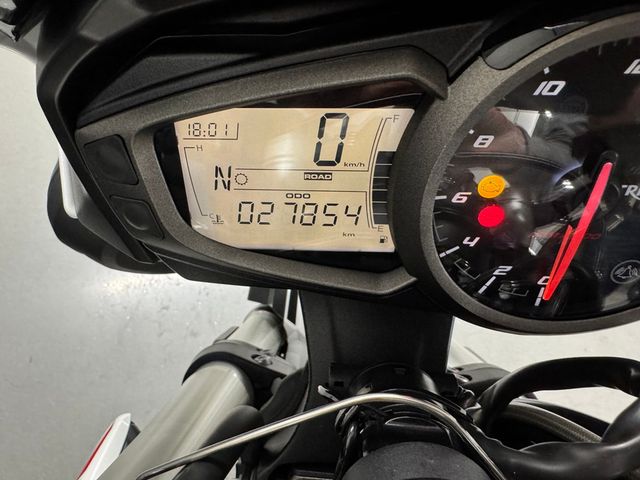 triumph - street-triple-s-a2