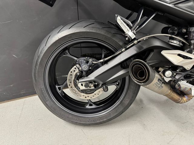 triumph - street-triple-s-a2