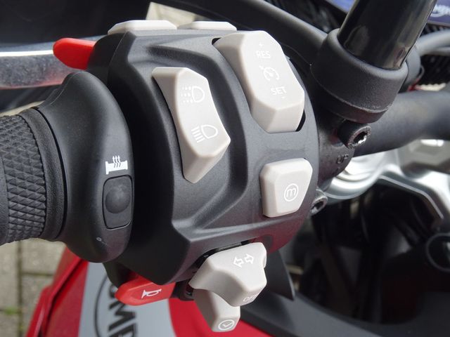 triumph - tiger-900-gt-low