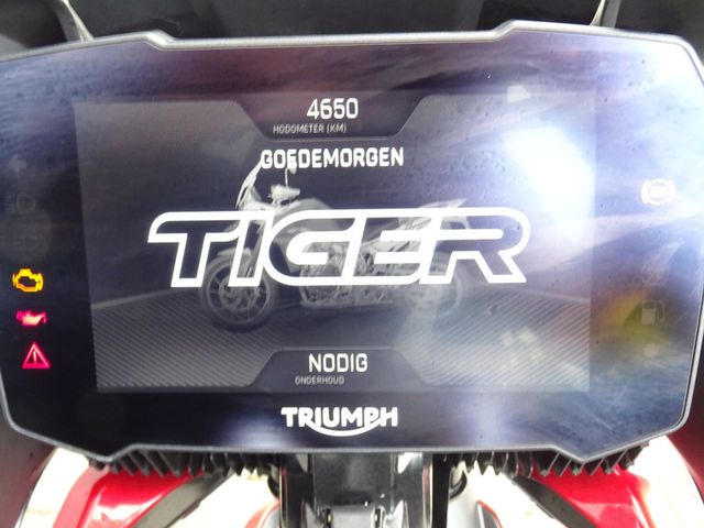triumph - tiger-900-gt-low