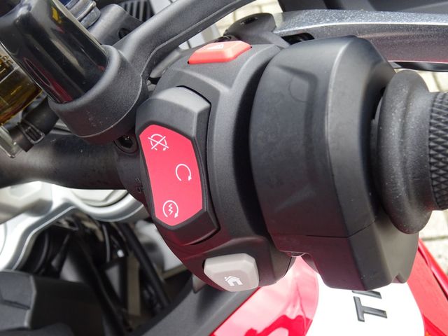 triumph - tiger-900-gt-low